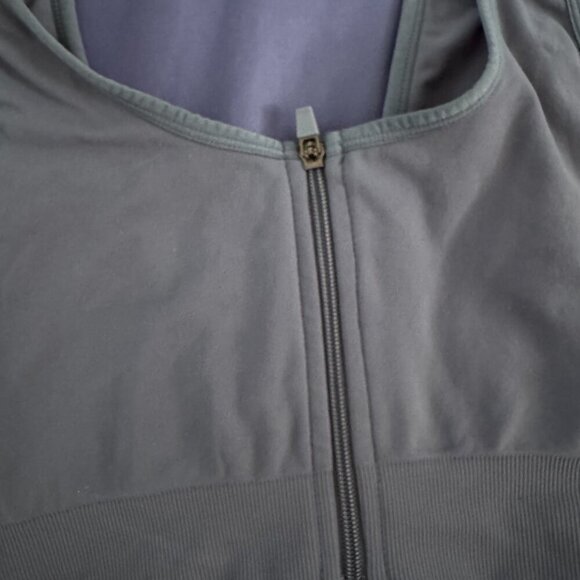 VINA Sports Bra Size L – Blue Navy  Zip Front Activewear Top - Picture 2 of 5